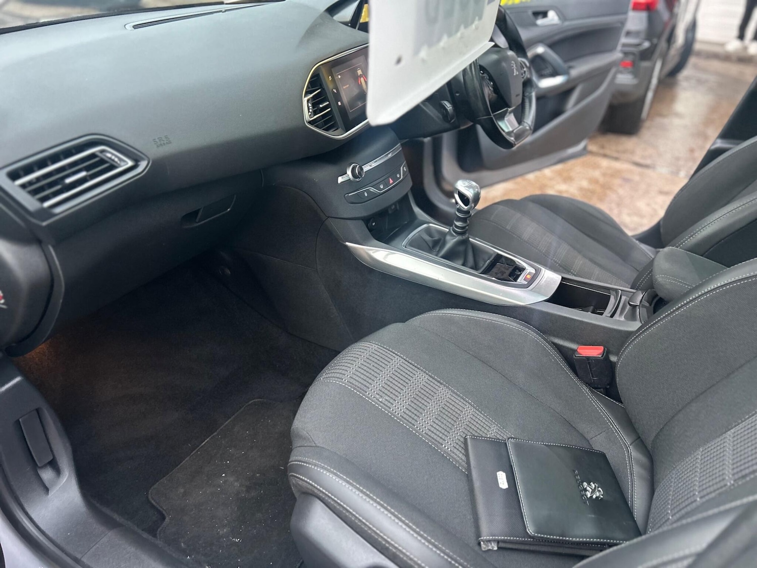 Used Peugeot 308 2018 for sale - 76512722: Photo 22