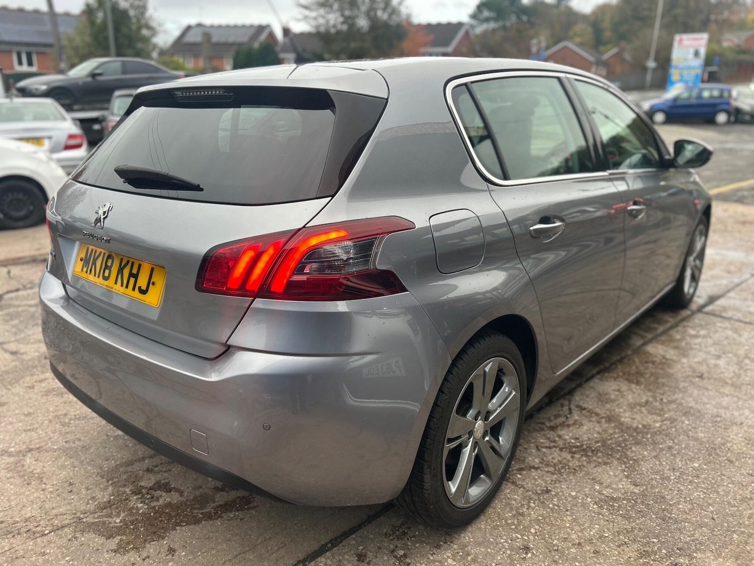 Used Peugeot 308 2018 for sale - 76512722: Photo 3