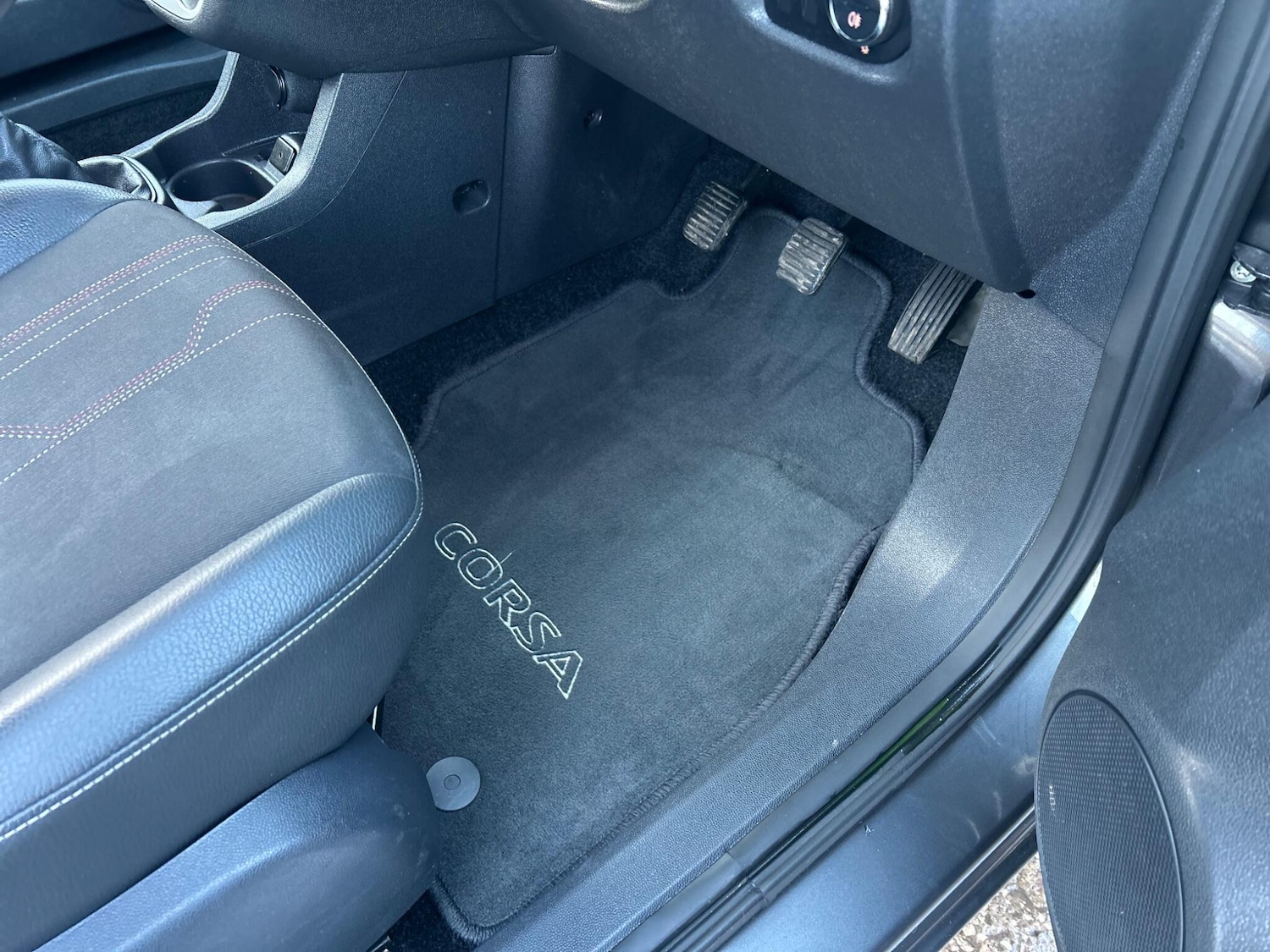 Used Vauxhall Corsa 2012 for sale - 77238572: Photo 12