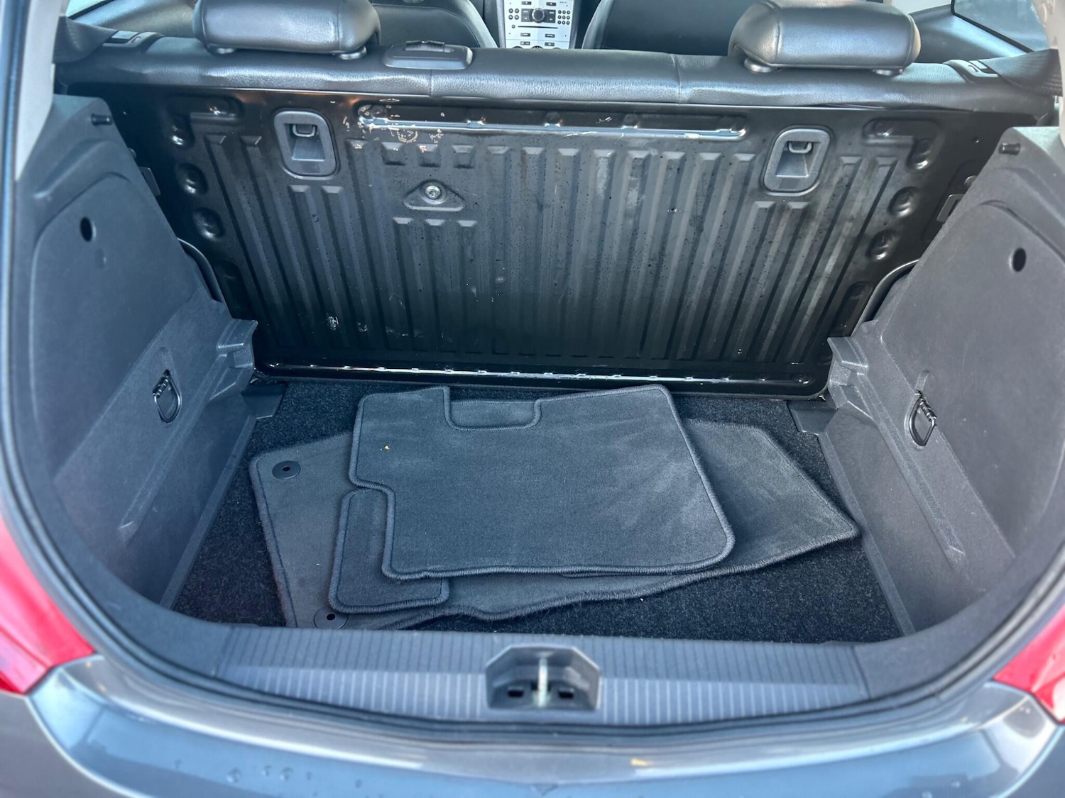 Used Vauxhall Corsa 2012 for sale - 77238572: Photo 17