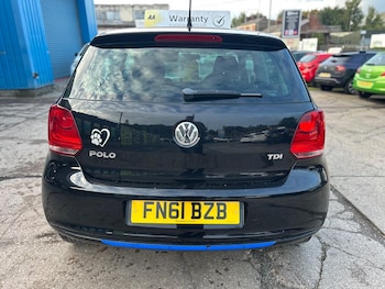 Used Volkswagen Polo 2011 for sale - 76108623: Photo