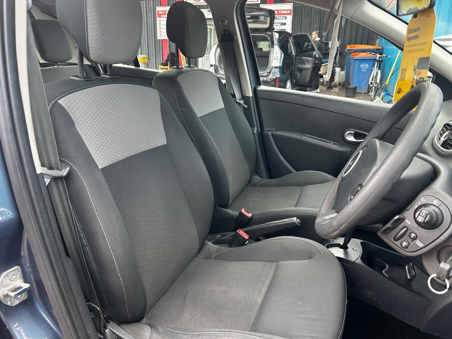 Used Renault Clio for sale - 77723736: Photo 16