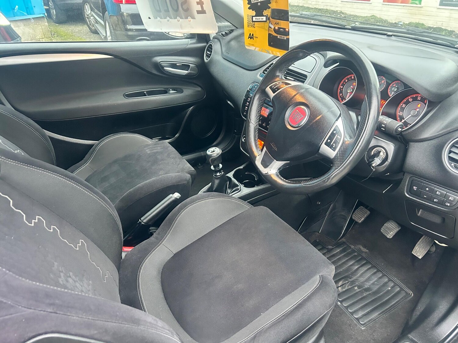 Used Fiat Punto 2014 for sale - 77586376: Photo 9