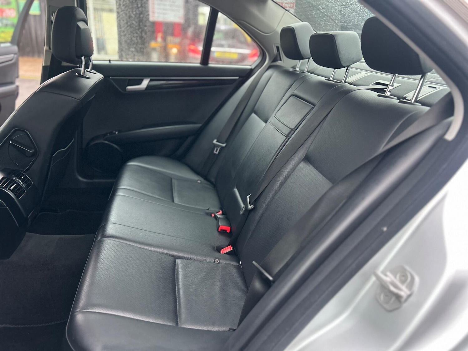 Used Mercedes-Benz C Class 2012 for sale - 76994318: Photo 24