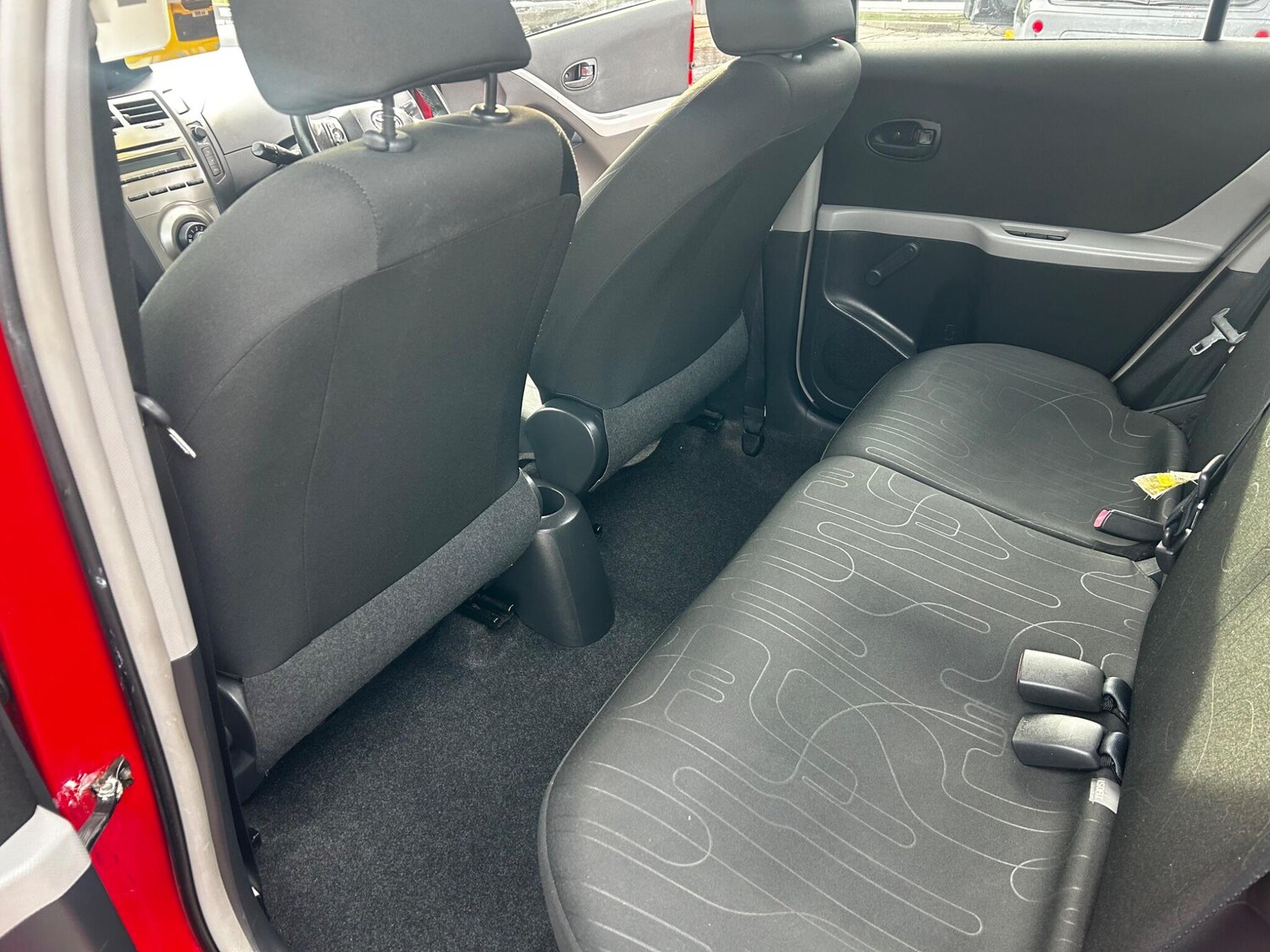 Used Toyota Yaris 2009 for sale - 77585728: Photo 19