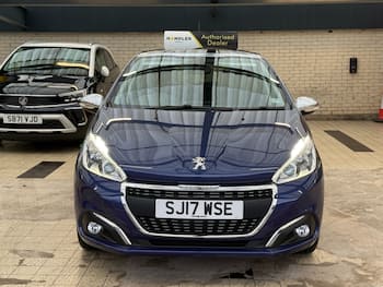 Used Peugeot 208 2017 for sale - 79655906: Photo