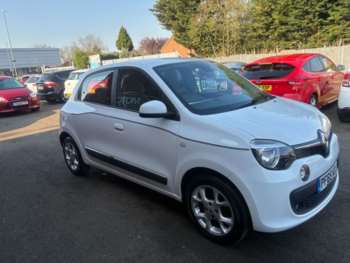 Used Renault Twingo 2015 for sale - 74300924: Photo