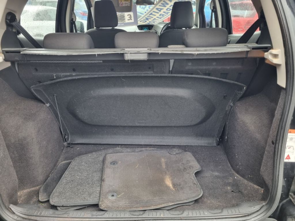 Used Ford Ecosport 2014 for sale - 77287277: Photo 8