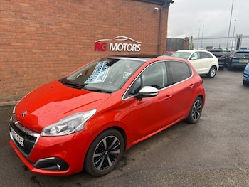 2017 - 1.2 PureTech Allure Premium Orange 5dr Hatch