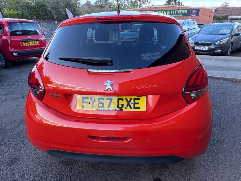 Used Peugeot 208 2017 for sale - 75985618: Photo 6