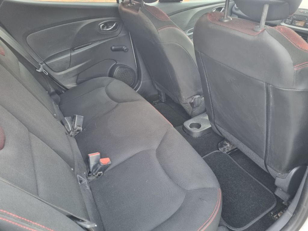 Used Renault Clio 2013 for sale - 76985487: Photo 10