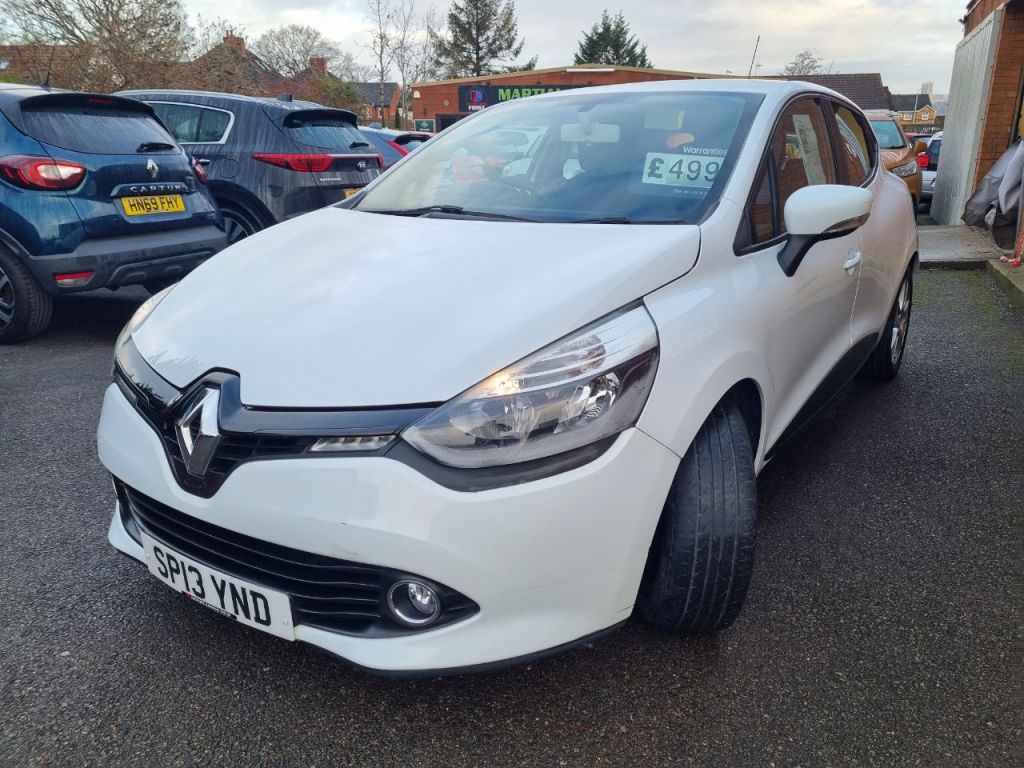 Used Renault Clio 2013 for sale - 76985487: Photo 13