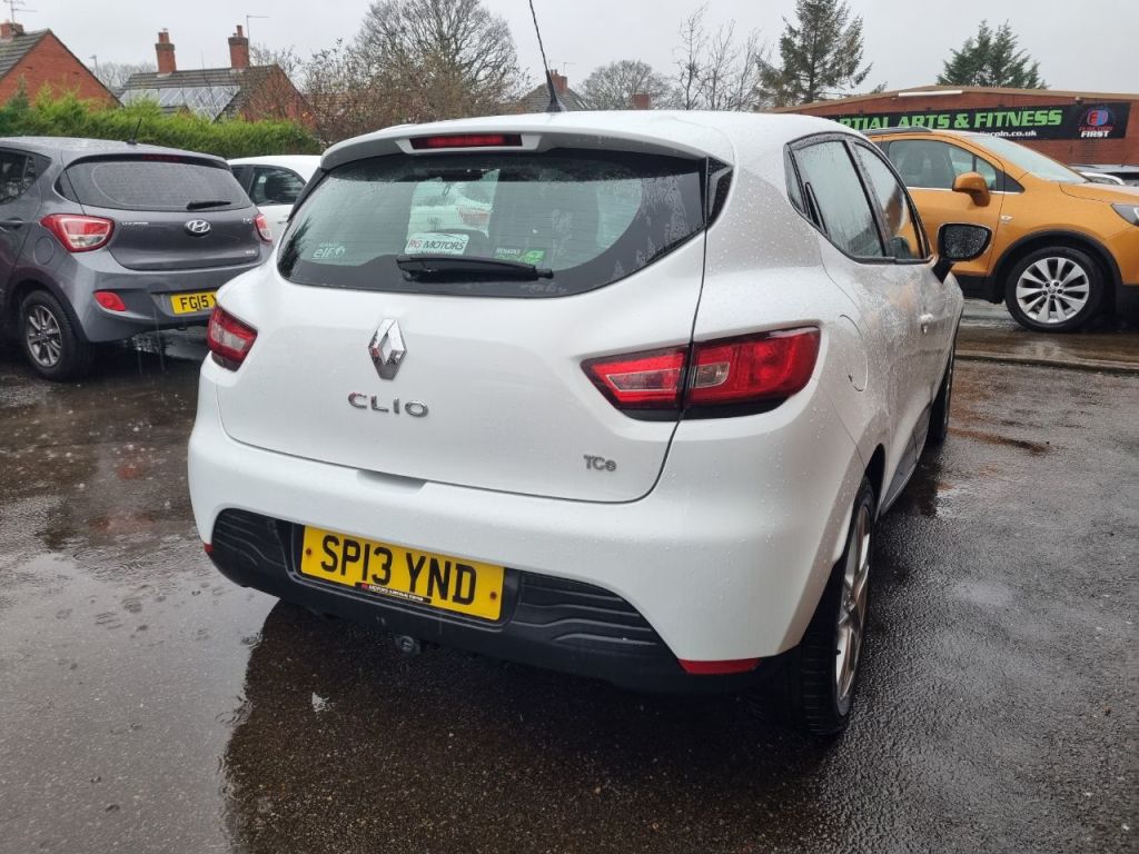 Used Renault Clio 2013 for sale - 76985487: Photo 3