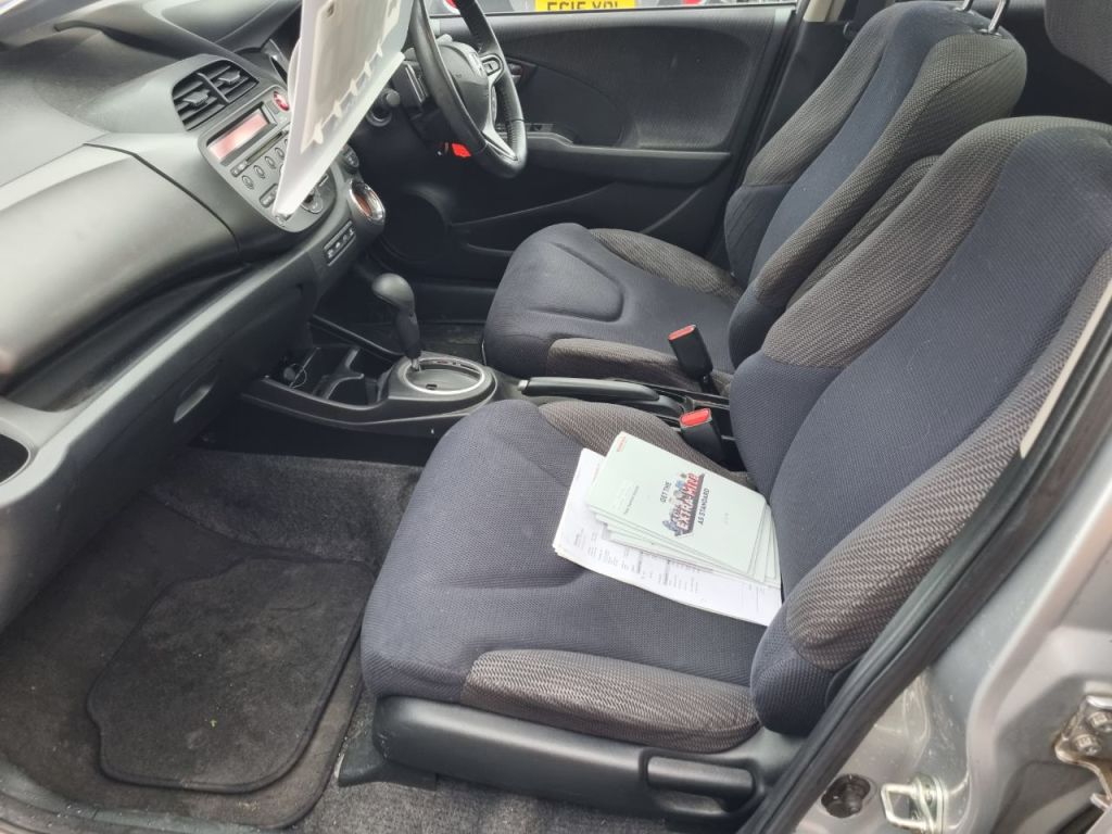 Used Honda Jazz 2011 for sale - 77037590: Photo 15