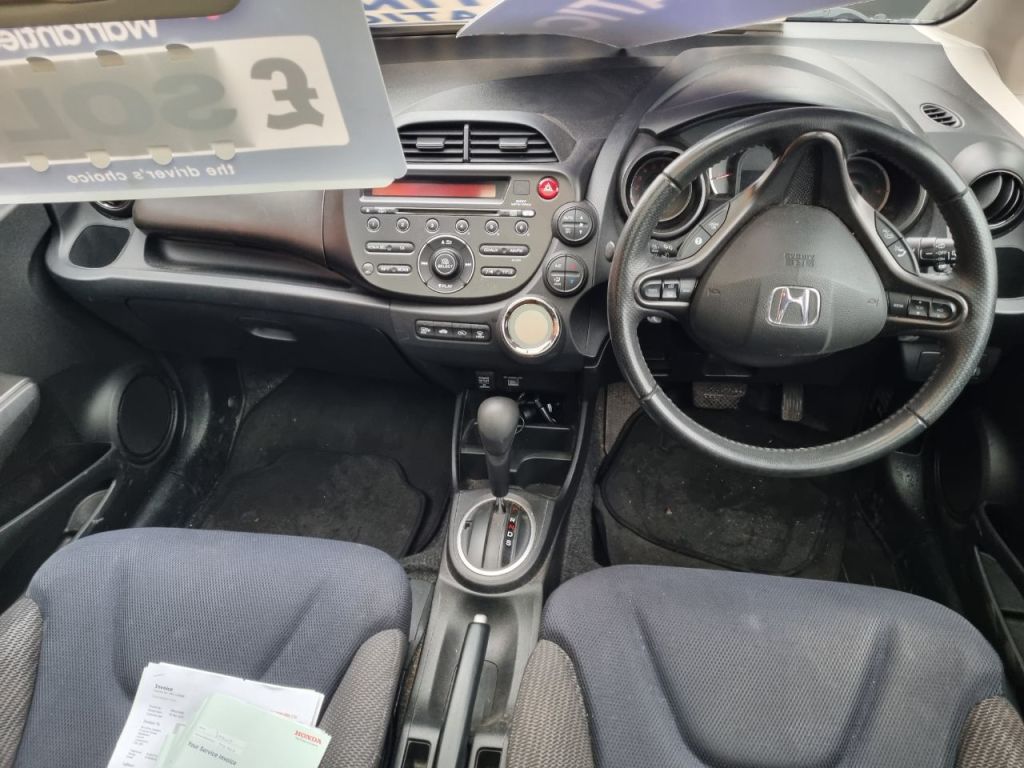 Used Honda Jazz 2011 for sale - 77037590: Photo 9