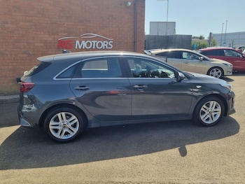 Used Kia Ceed 2019 for sale - 78693731: Photo