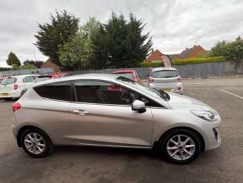 Used Ford Fiesta 2018 for sale - 74717767: Photo