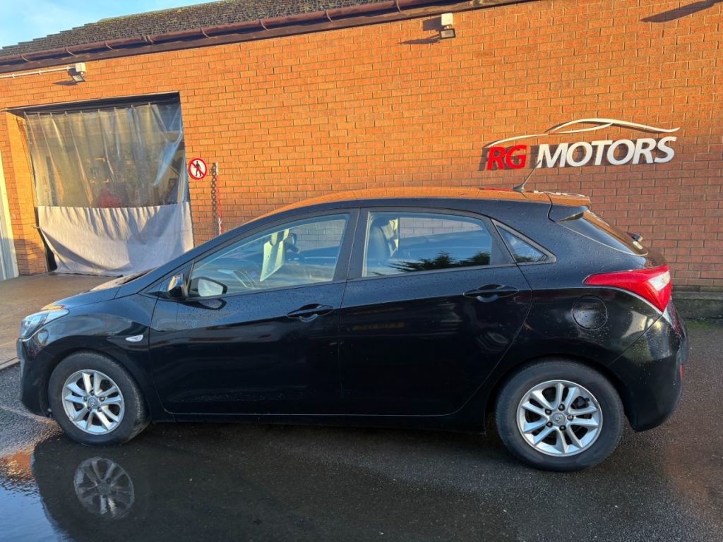 Used Hyundai i30 2012 for sale - 76723459: Photo 5