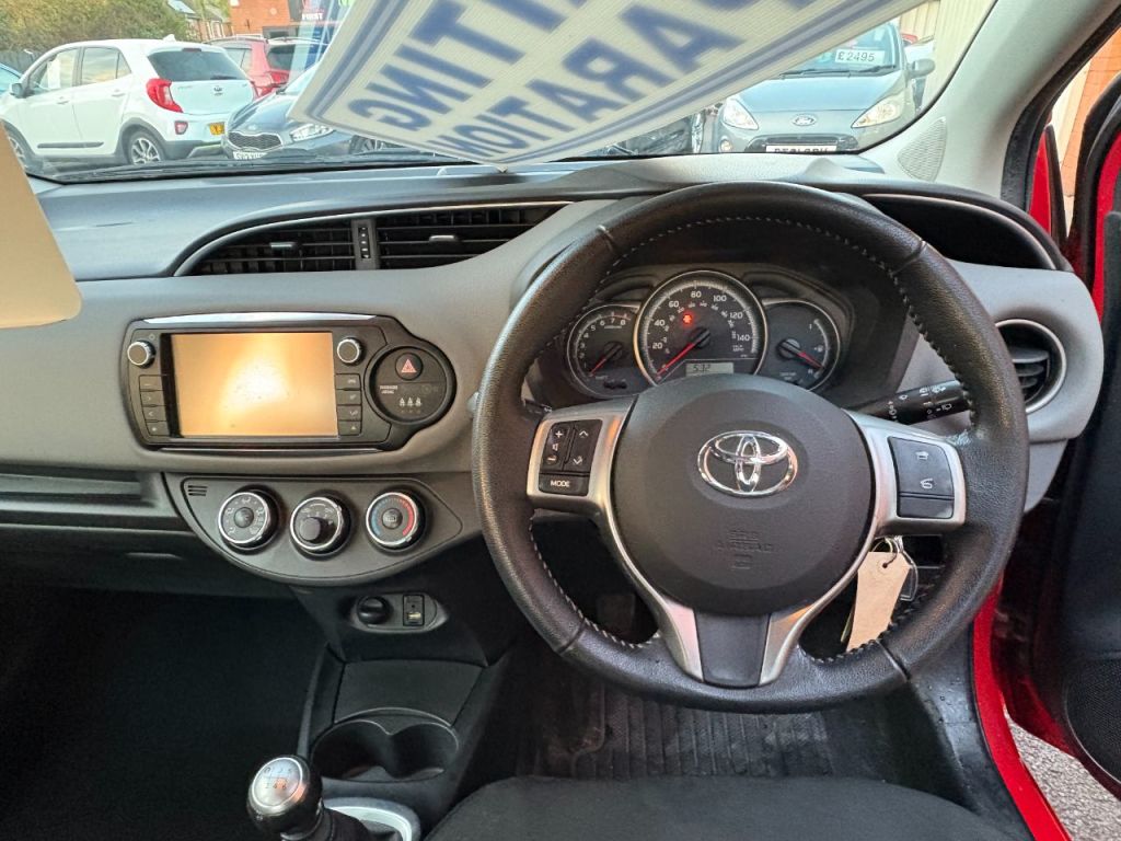 Used Toyota Yaris 2014 for sale - 76367109: Photo 9