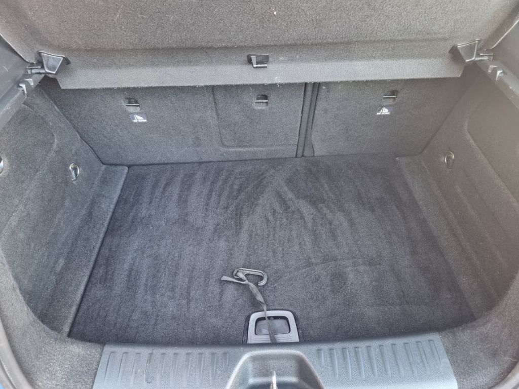 Used Mercedes-Benz A-Class 2014 for sale - 78106065: Photo 11