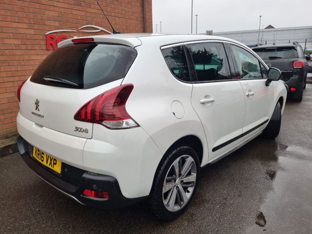 Used Peugeot 3008 2016 for sale - 77287261: Photo 2