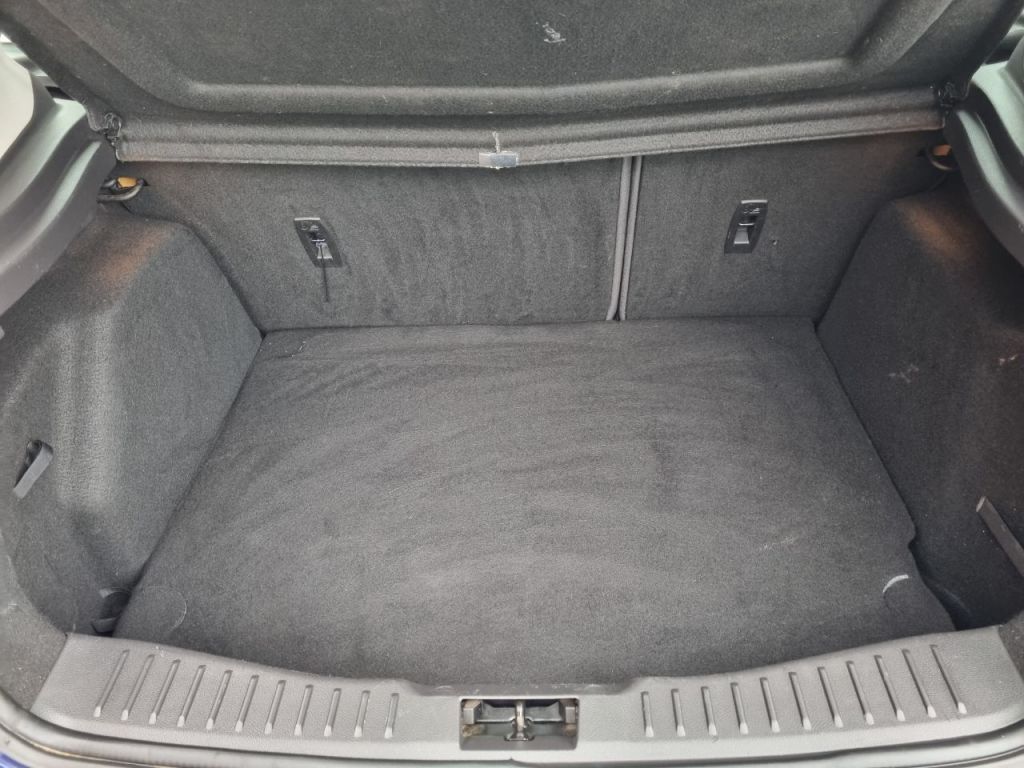 Used Ford Focus 2014 for sale - 77107065: Photo 14