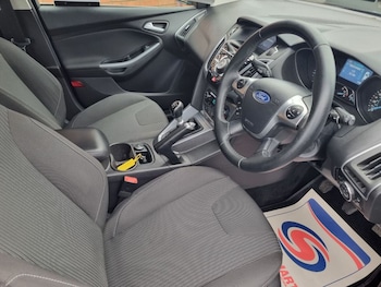 Used Ford Focus 2014 for sale - 77107065: Photo