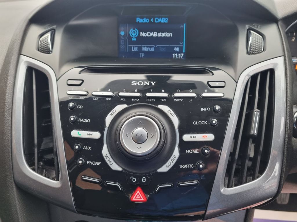 Used Ford Focus 2014 for sale - 77107065: Photo 9