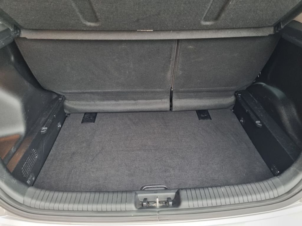 Used Kia Venga 2013 for sale - 77436191: Photo 16