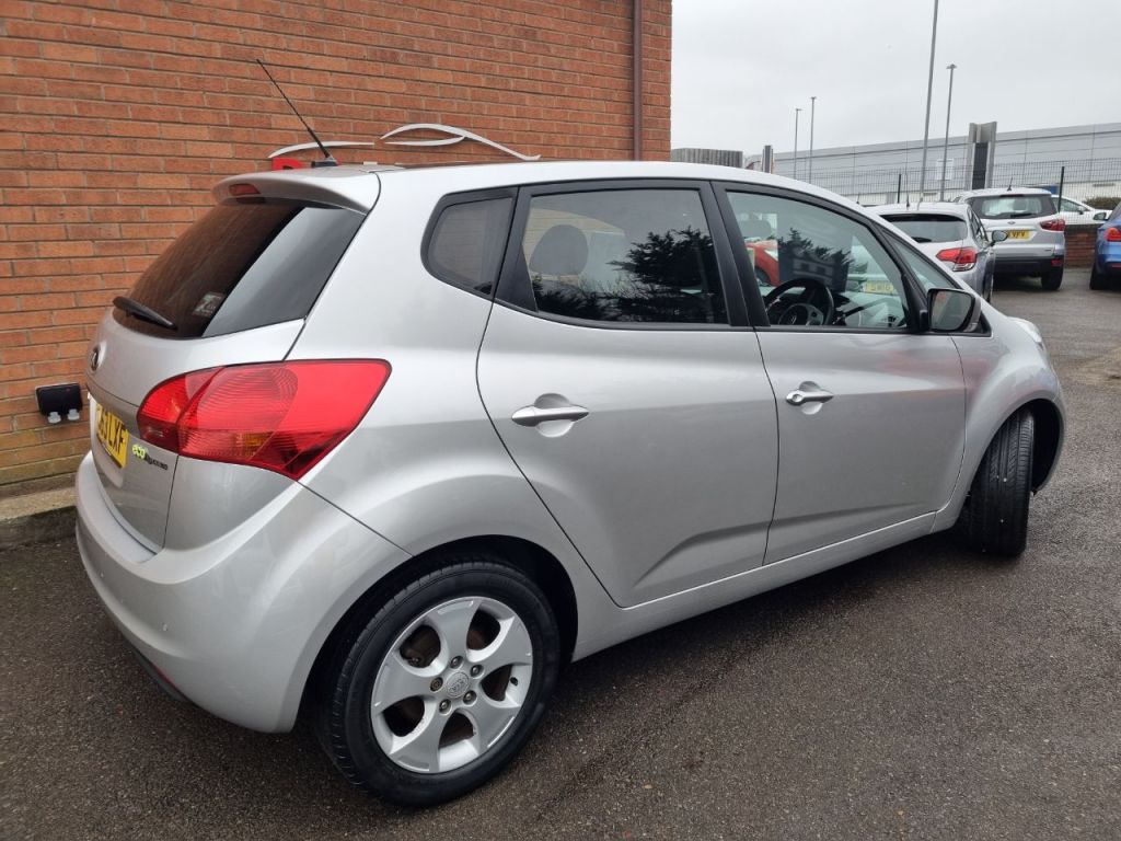 Used Kia Venga 2013 for sale - 77436191: Photo 2