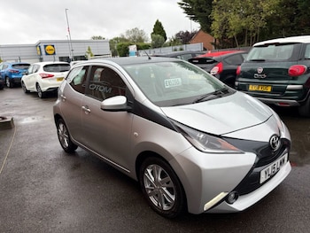 Used Toyota AYGO 2015 for sale - 76068207: Photo 2