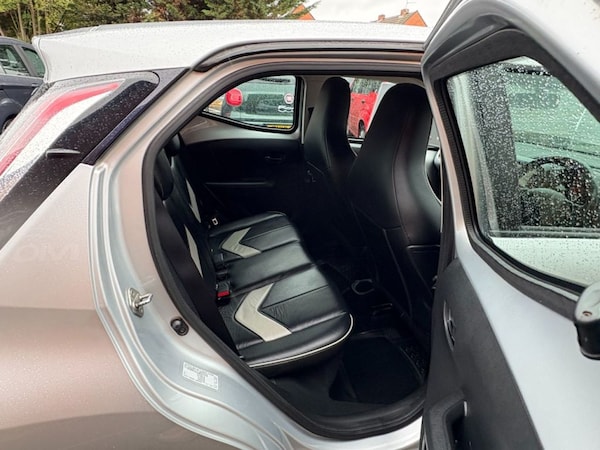 Used Toyota AYGO 2015 for sale - 76068207: Photo 9