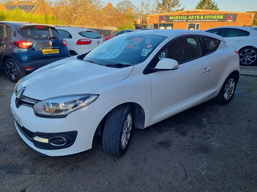 Used Renault Megane 2014 for sale - 77071907: Photo 6