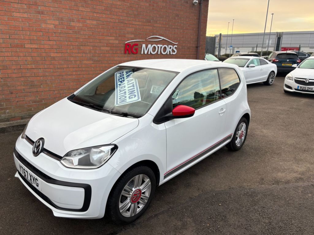 Used Volkswagen up! 2017 for sale - 76904808: Photo 1