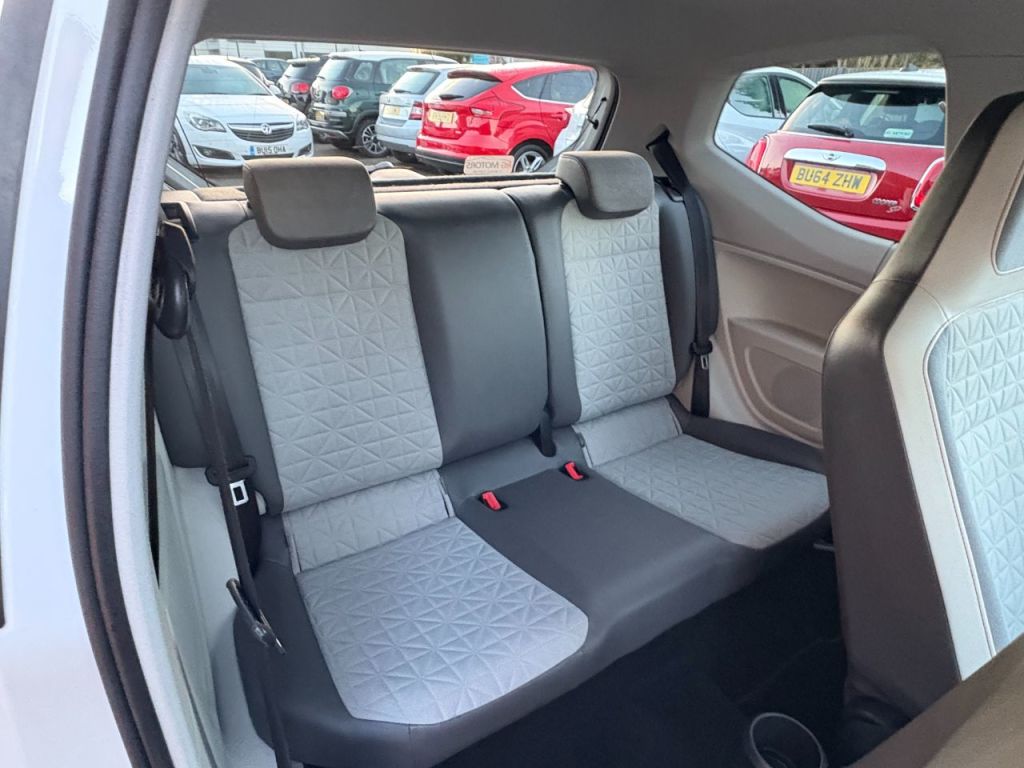 Used Volkswagen up! 2017 for sale - 76904808: Photo 10