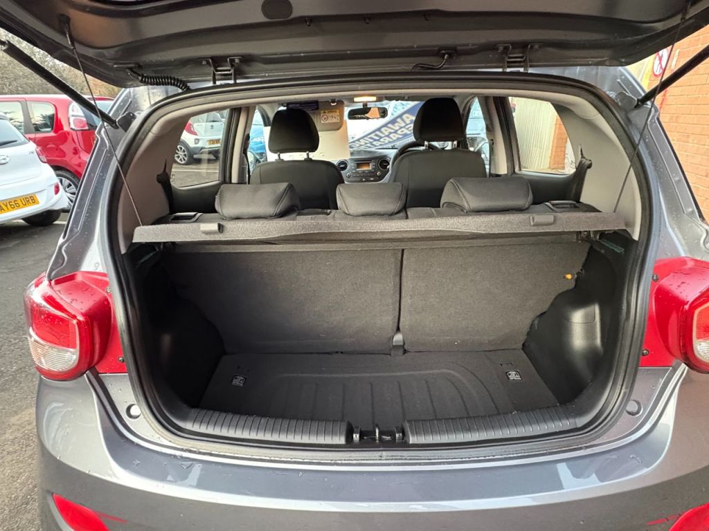 Used Hyundai i10 2015 for sale - 76697972: Photo 10