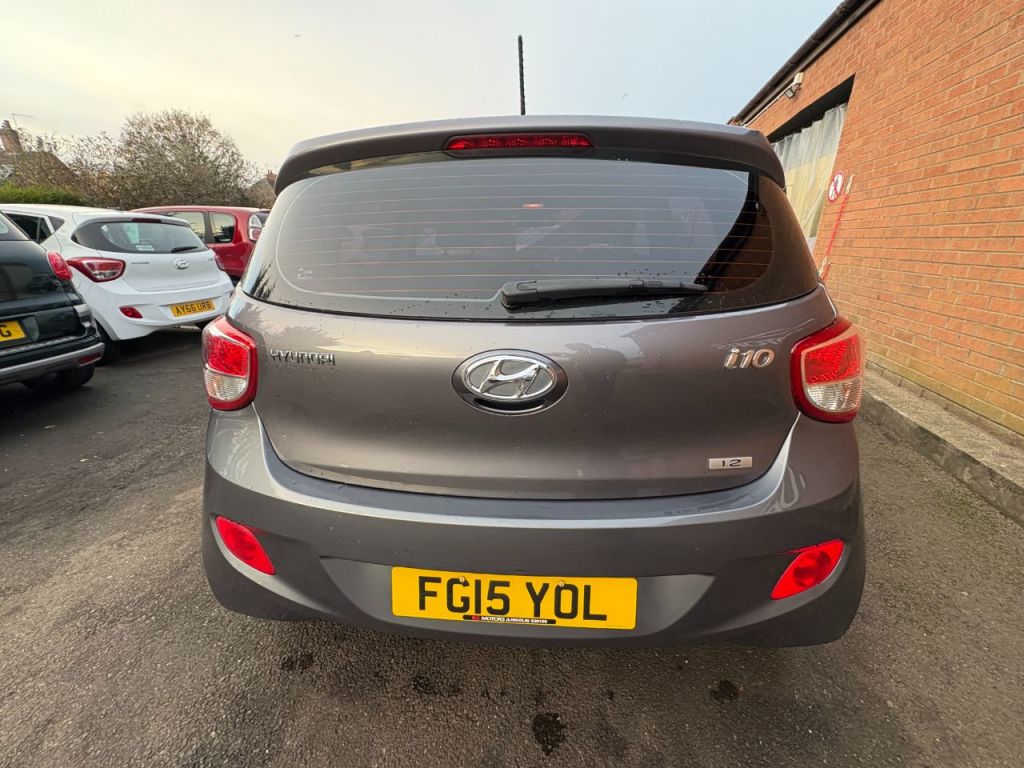 Used Hyundai i10 2015 for sale - 76697972: Photo 6