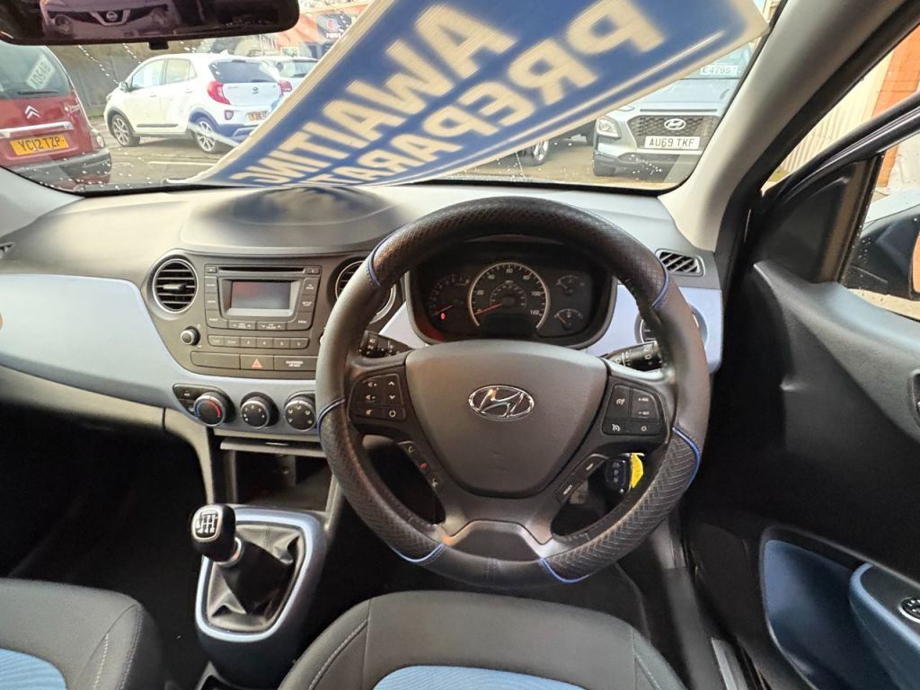 Used Hyundai i10 2015 for sale - 76697972: Photo 8