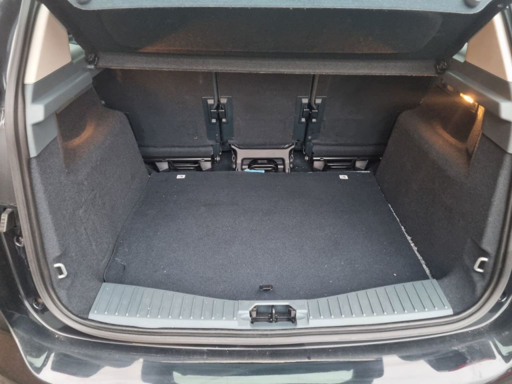 Used Ford C-Max 2012 for sale - 77249180: Photo 4