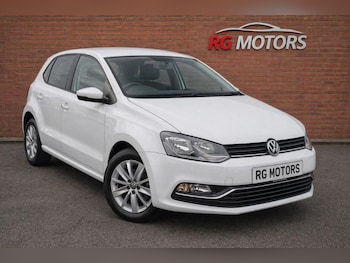 Used Volkswagen Polo 2015 for sale - 78329897: Photo