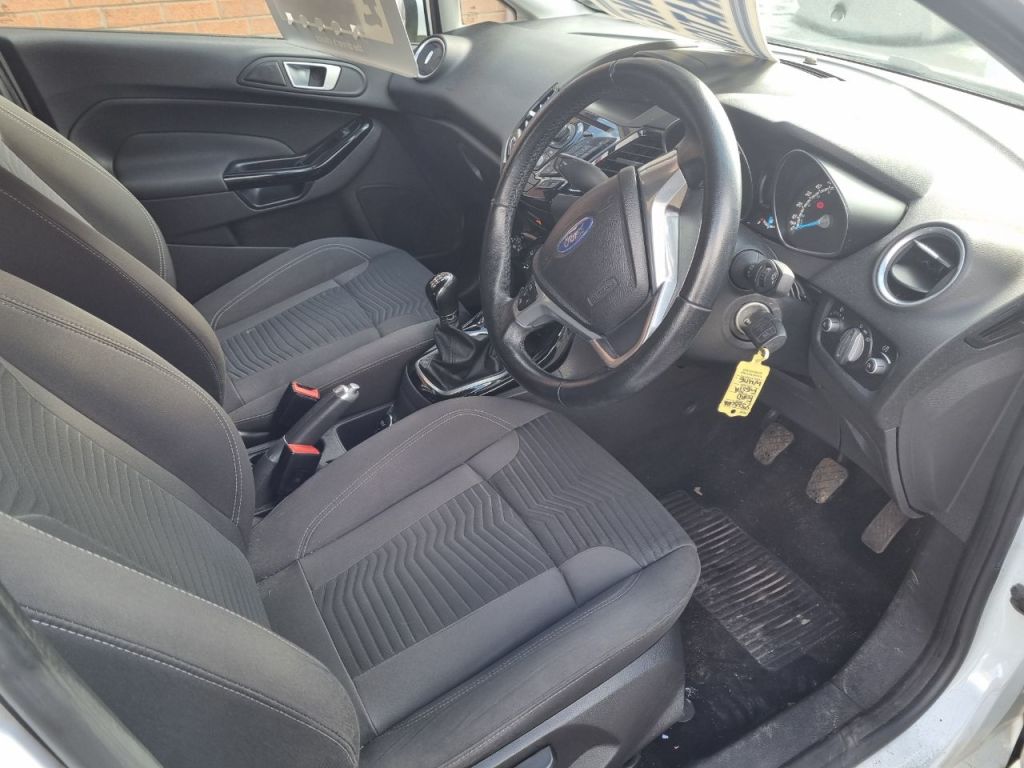 Used Ford Fiesta 2013 for sale - 77821539: Photo 2