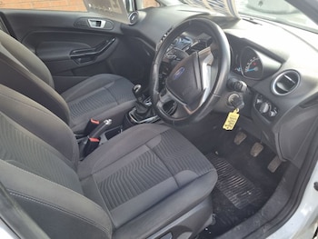 Used Ford Fiesta 2013 for sale - 77821539: Photo