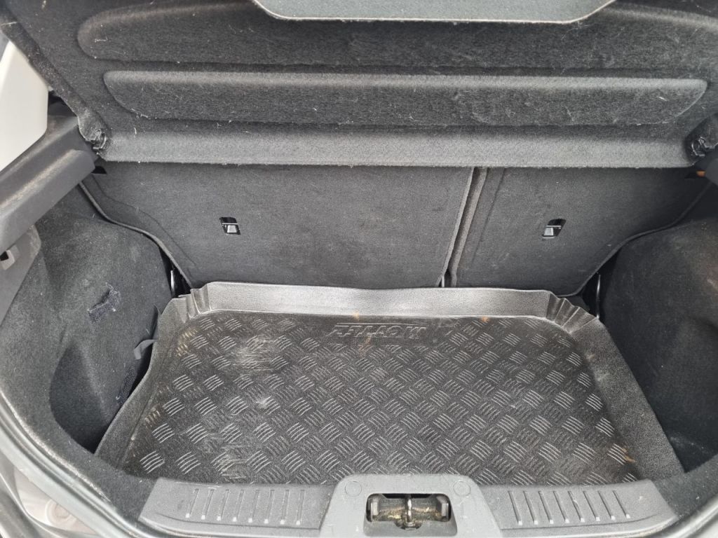 Used Ford Fiesta 2017 for sale - 78043868: Photo 10