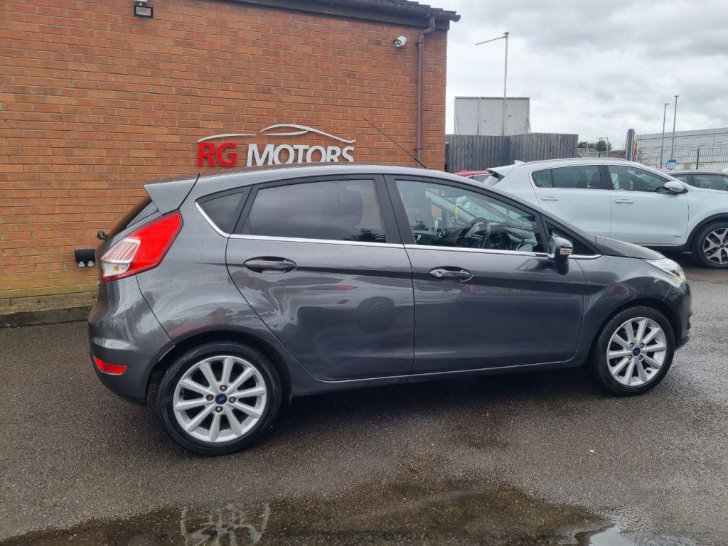 Used Ford Fiesta 2017 for sale - 78043868: Photo 3