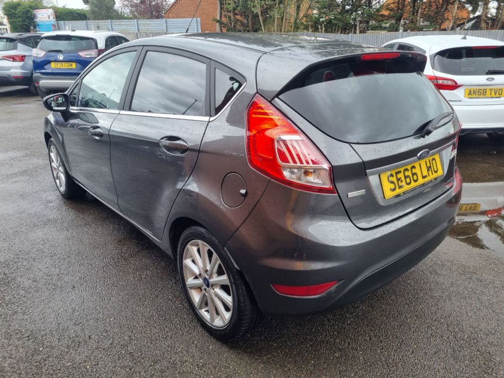 Used Ford Fiesta 2017 for sale - 78043868: Photo 9