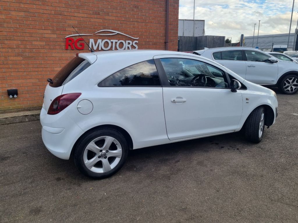 Used Vauxhall Corsa 2013 for sale - 78002244: Photo 3