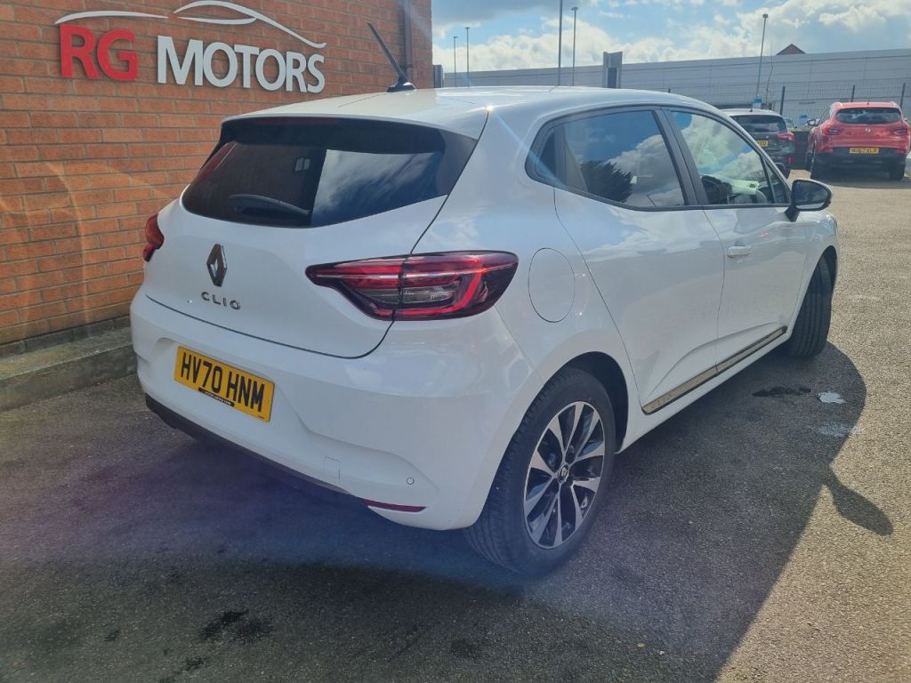 Used Renault Clio 2020 for sale - 78090889: Photo 3