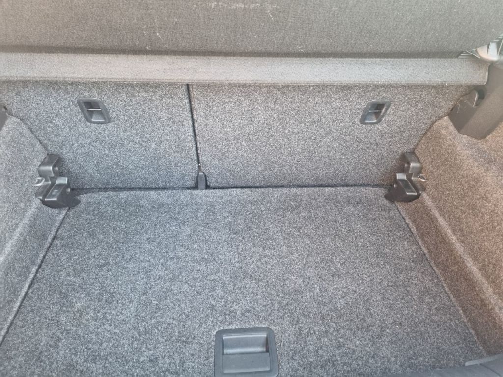 Used Volkswagen Polo 2015 for sale - 77952199: Photo 6