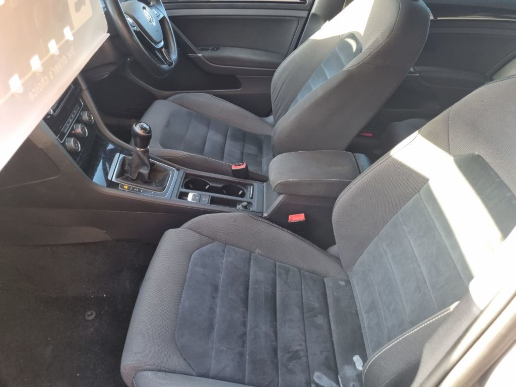 Used Volkswagen Golf 2014 for sale - 77355037: Photo 11