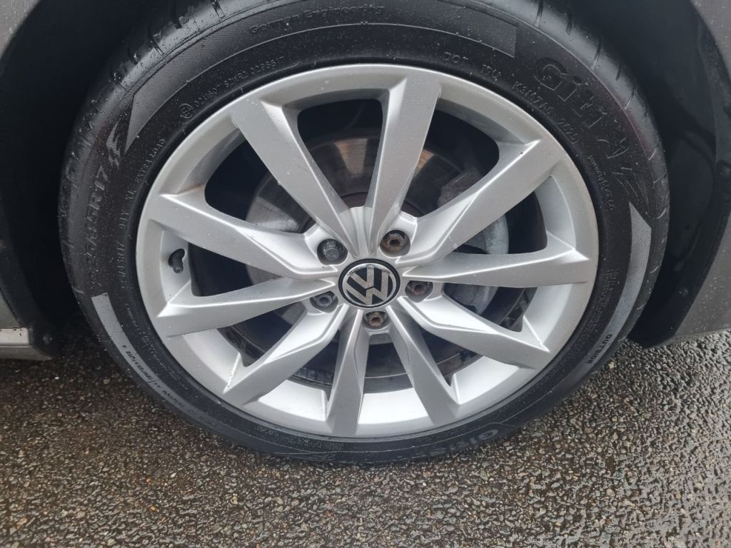 Used Volkswagen Golf 2014 for sale - 77355037: Photo 14